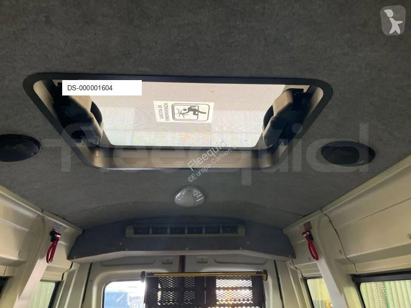 Ônibus viagem Iveco Daily