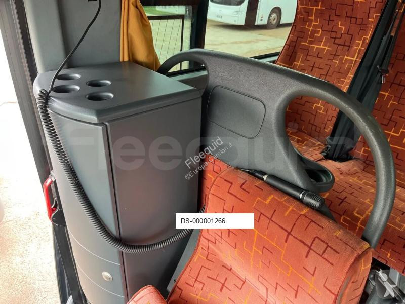 Ônibus viagem Irisbus 389
