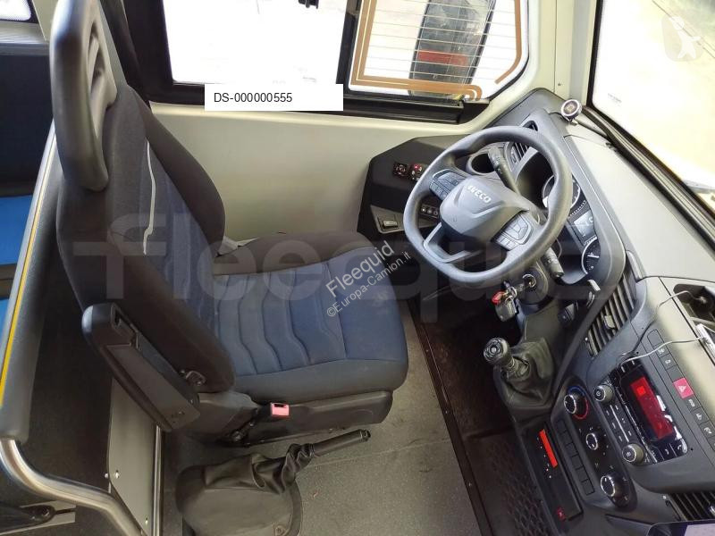 Междугородний автобус Iveco