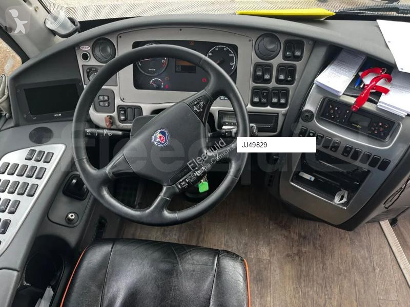 Междуградски автобус Irizar i6