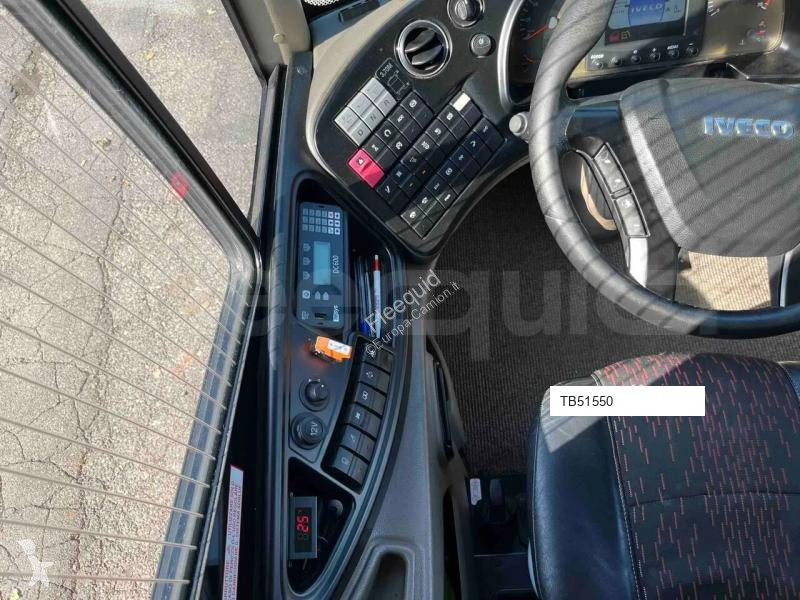 Междуградски автобус Iveco