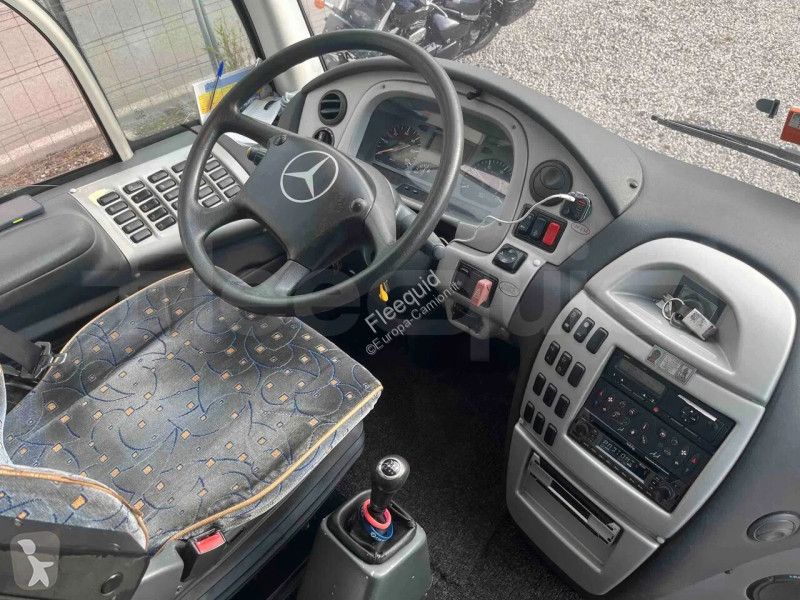 حافلة Mercedes PB