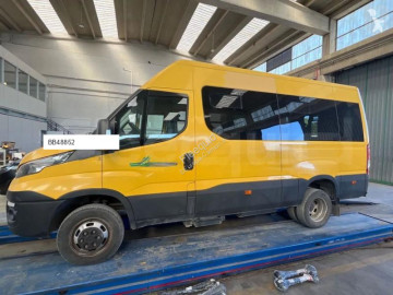 Autocar transport scolaire Iveco
