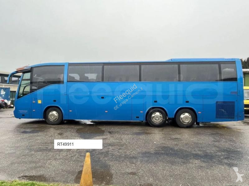 Междуградски автобус Irizar