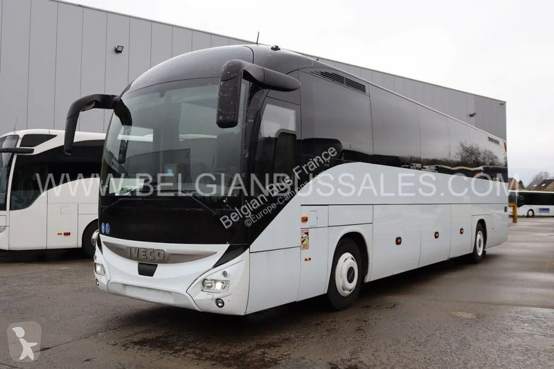 حافلة Iveco / 12.8m / Lift / Full Option