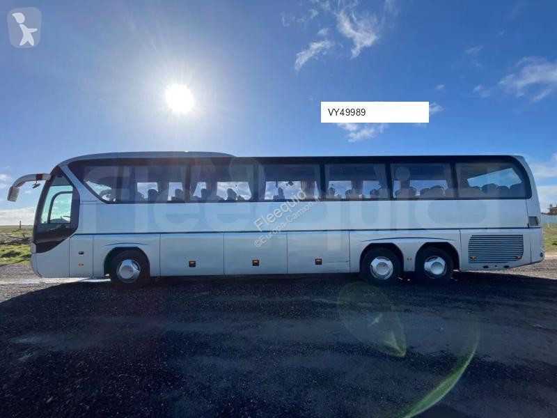 حافلة Neoplan