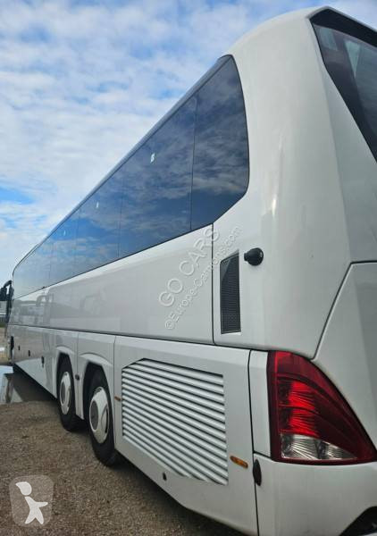 حافلة Neoplan L 61+1