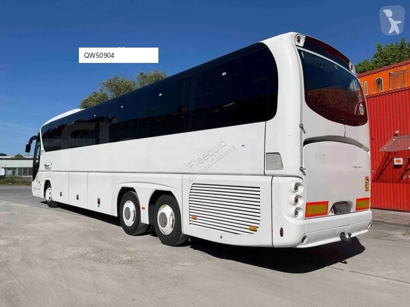 Междуградски автобус Neoplan