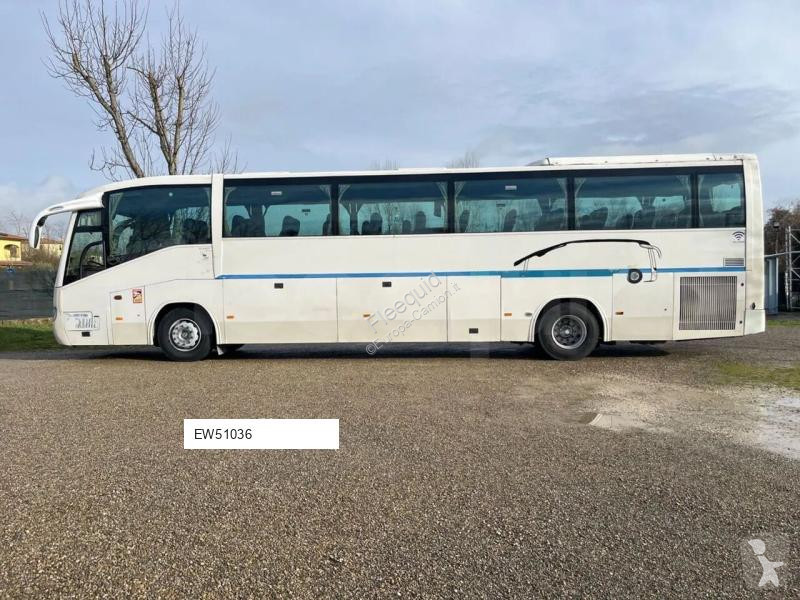 Междуградски автобус Scania Century