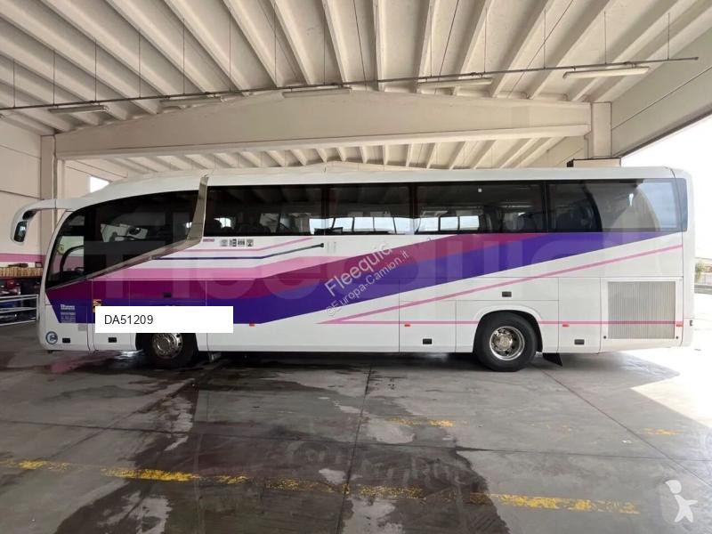 Междуградски автобус Irizar i6