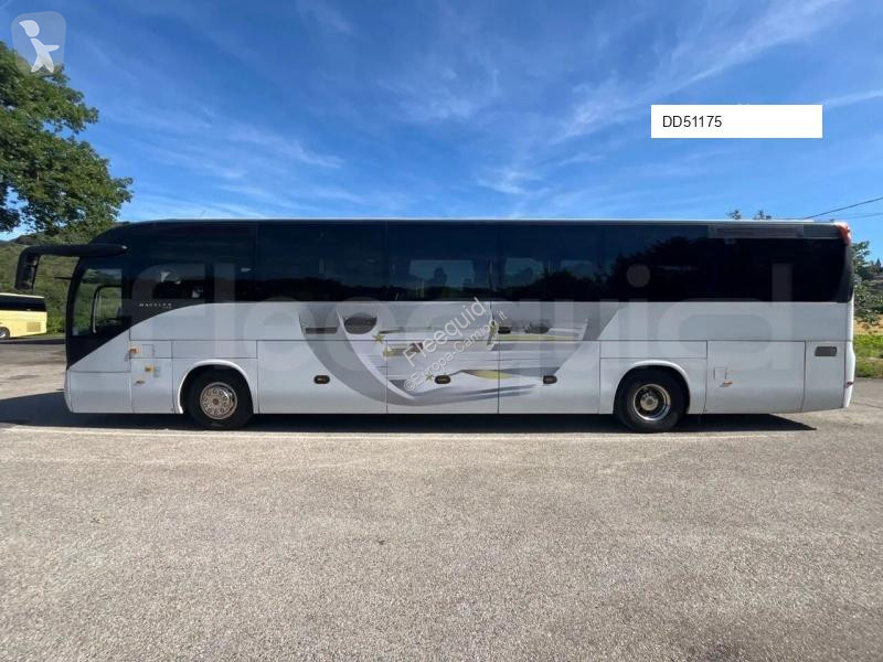 حافلة Iveco