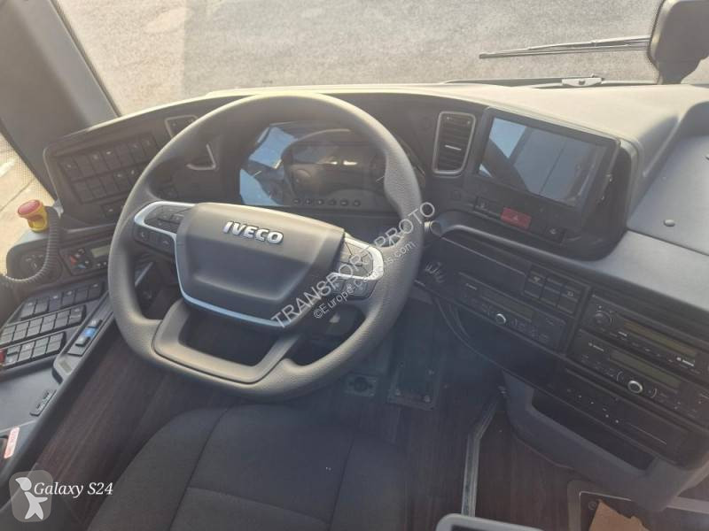 Междуградски автобус Iveco EVADYS