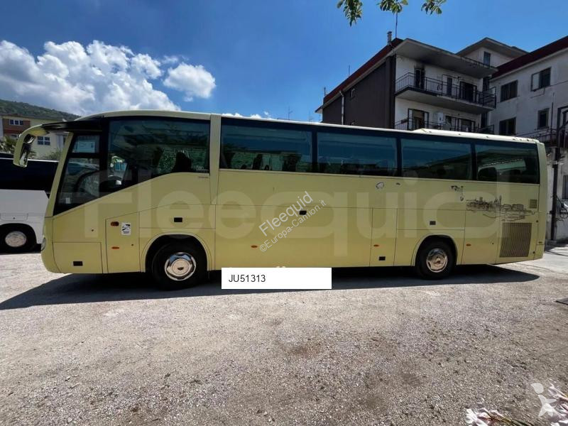 حافلة Irizar