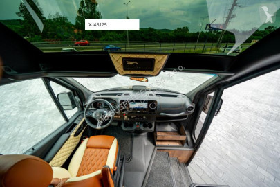 Autocar transport scolaire Mercedes neuf