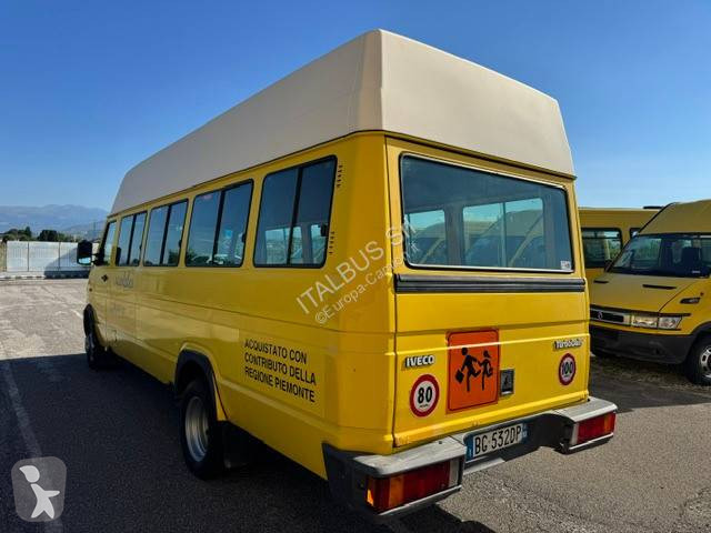 Междуградски автобус Iveco DAILY 45 E 10