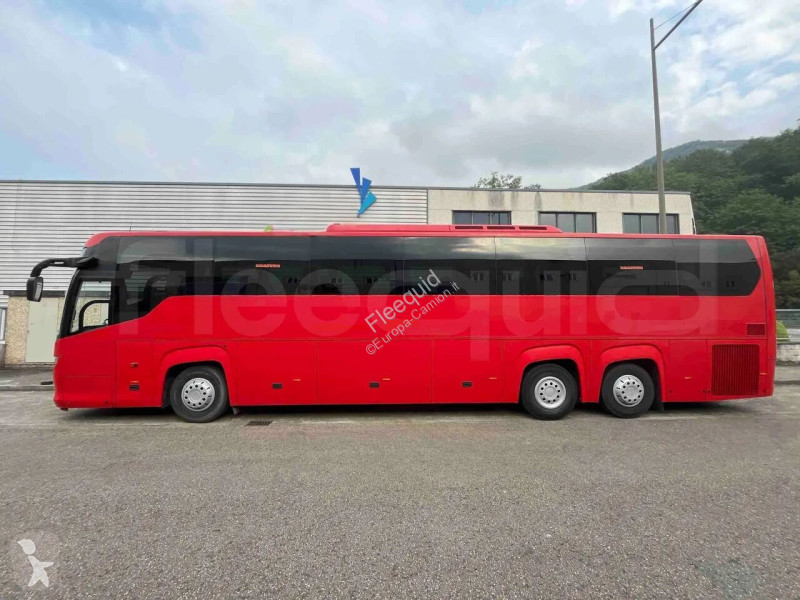 Междуградски автобус Scania Touring HD
