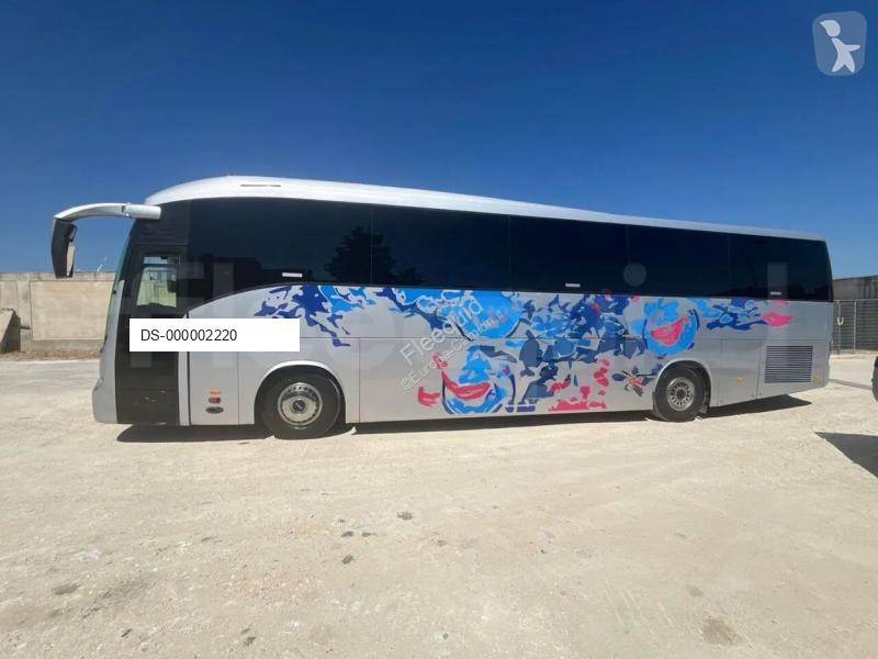 Autokar Irisbus 389