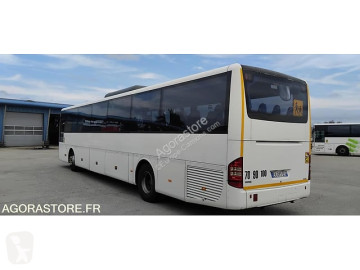 旅游大巴 校车 无公告