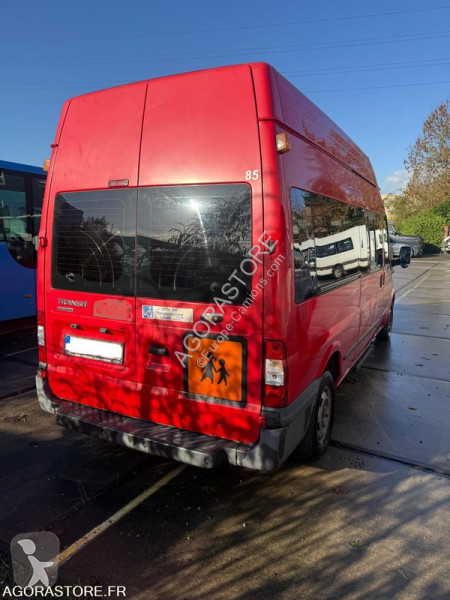 Autocar Ford Transit