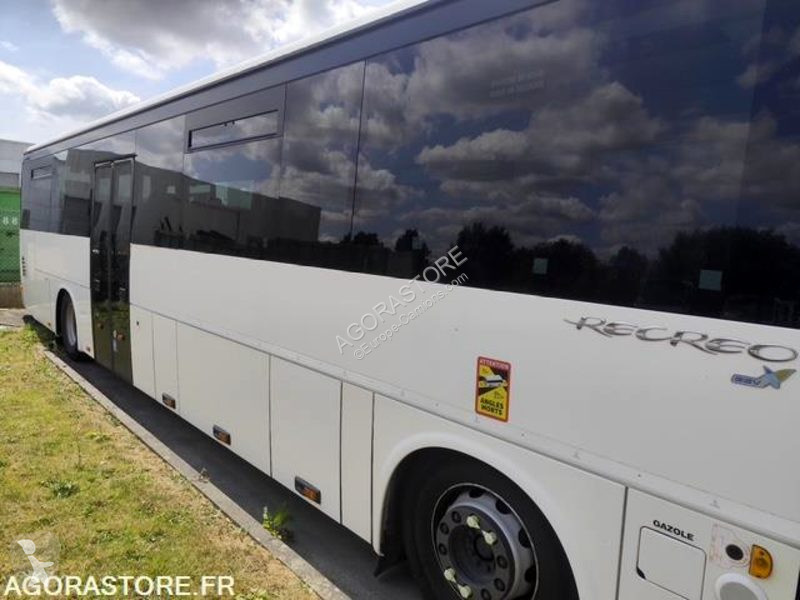 Междугородний автобус Irisbus RECREO