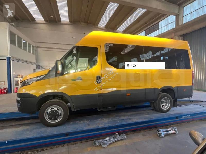 Rutebil Iveco Daily
