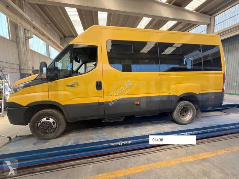 Iveco Daily coach