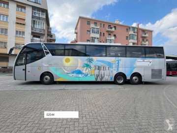 Iveco 389 coach