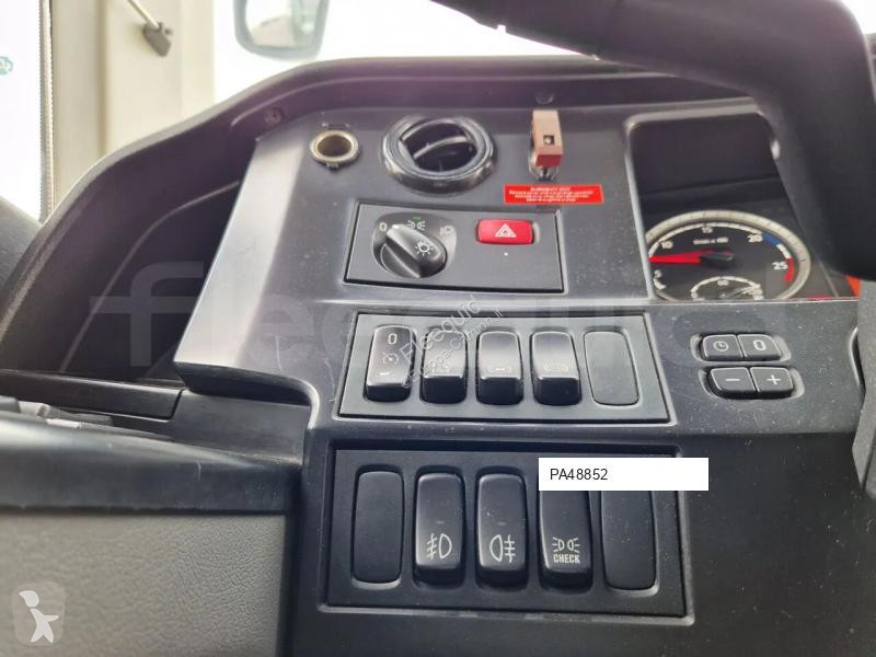 حافلة Scania Touring HD