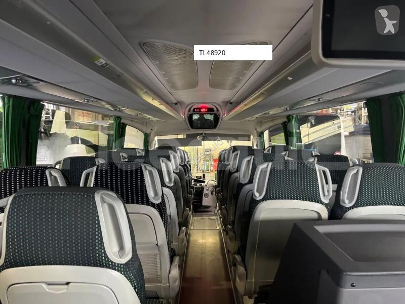 Междуградски автобус Irizar i6