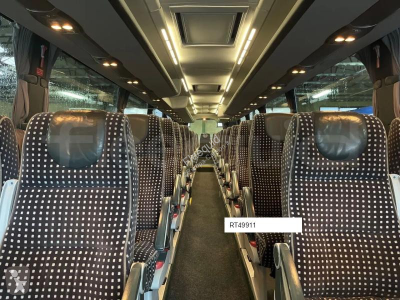 Междуградски автобус Irizar