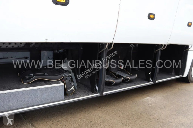 حافلة Iveco / 12.8m / Lift / Full Option