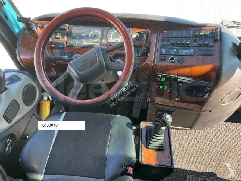 Междуградски автобус Scania i6