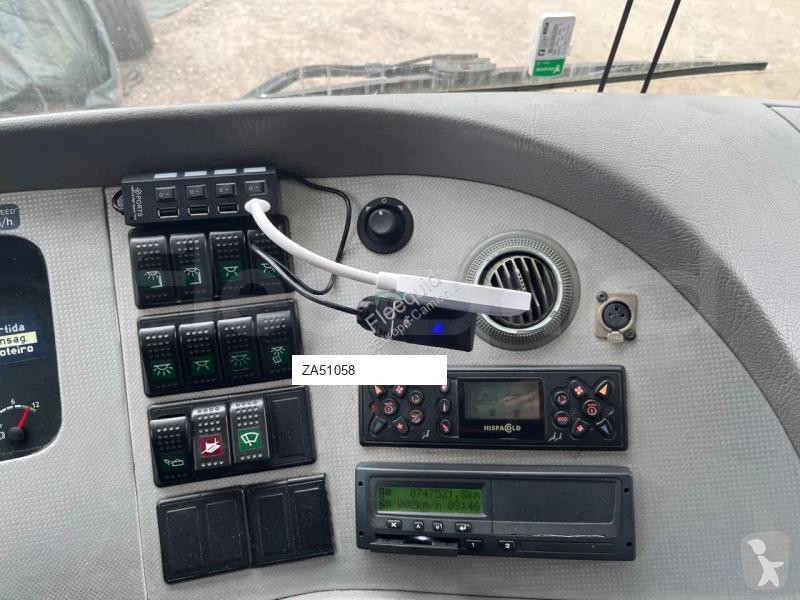 Междуградски автобус Scania Atomic