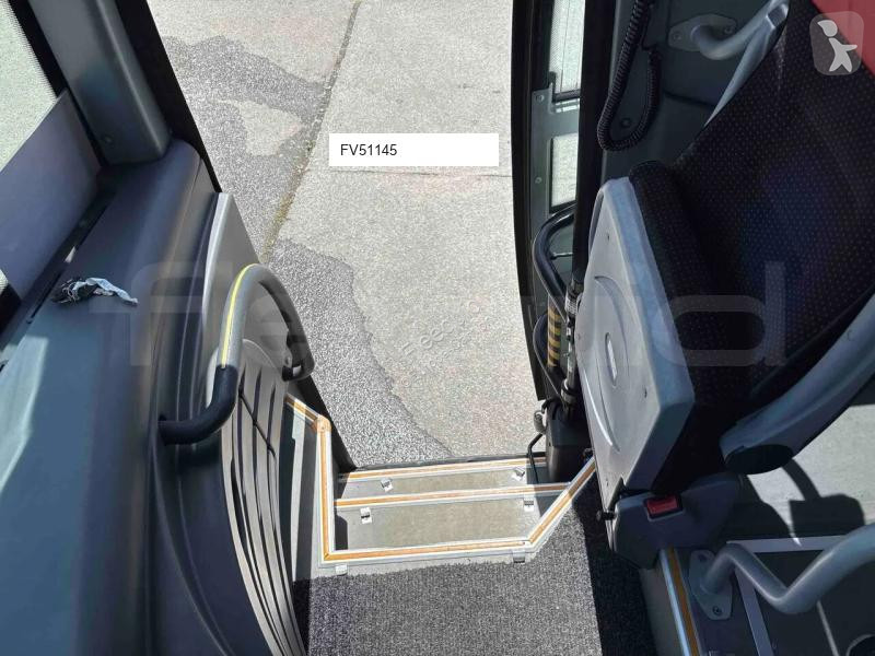Autobus Isuzu Novo