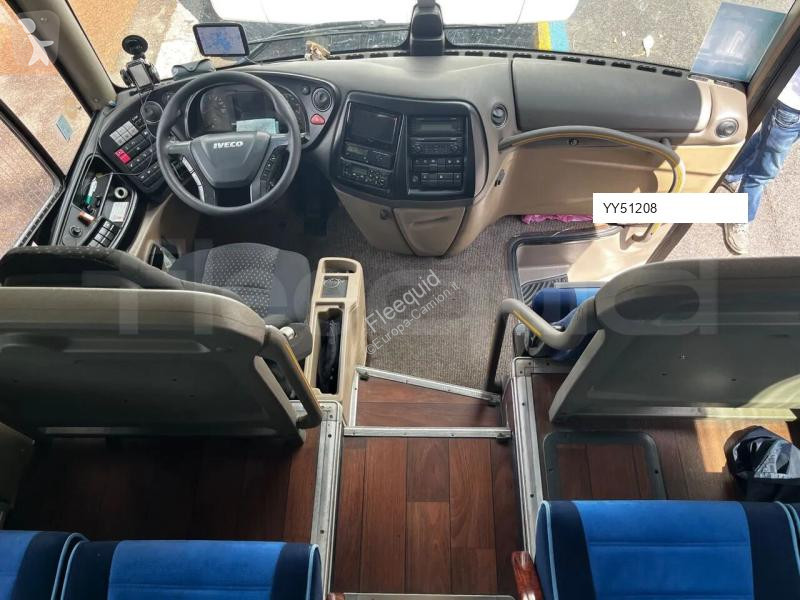 Междуградски автобус Iveco