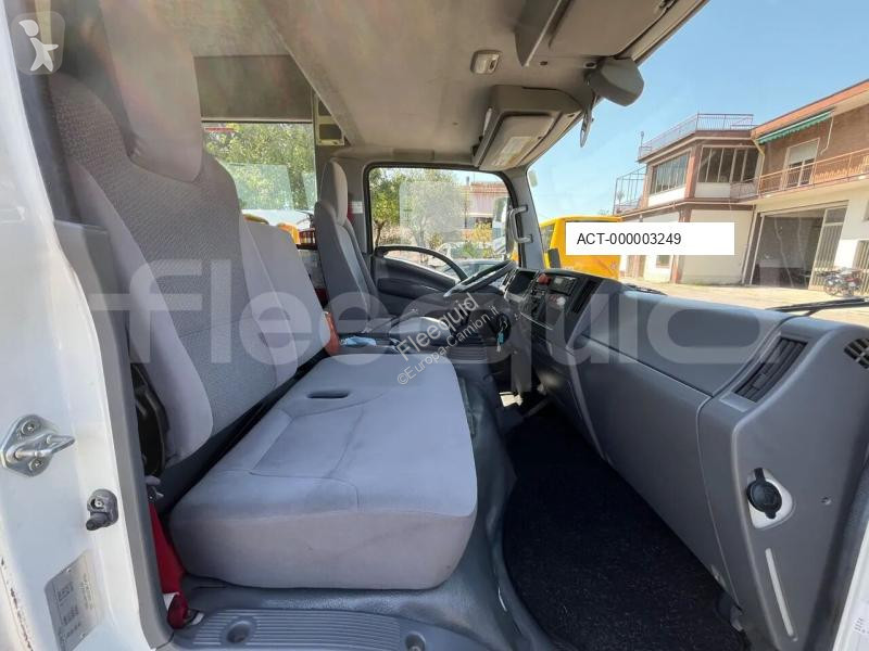 Autocar Isuzu P65