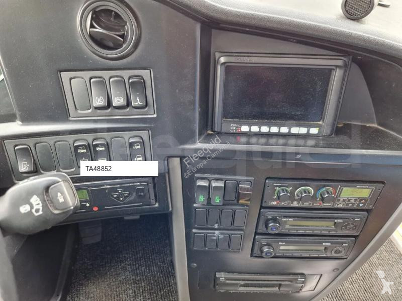 Междуградски автобус Scania Touring HD