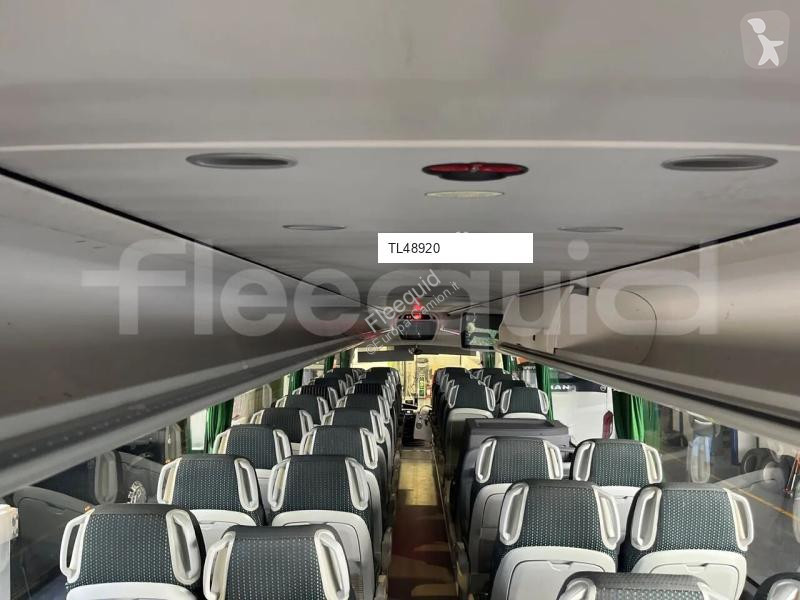 Междуградски автобус Irizar i6