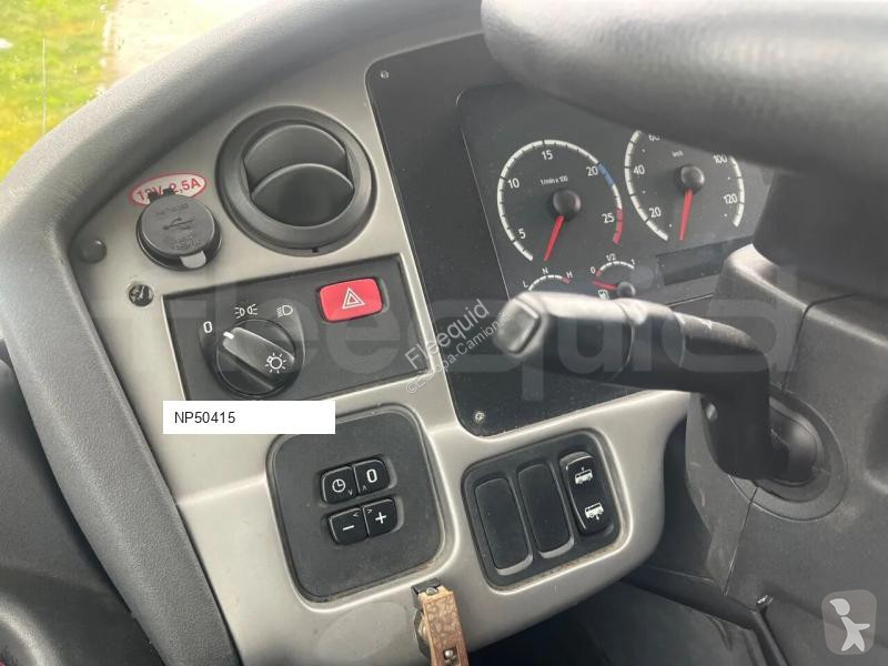 Междуградски автобус Scania Century