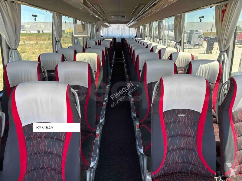 Междуградски автобус Setra S515