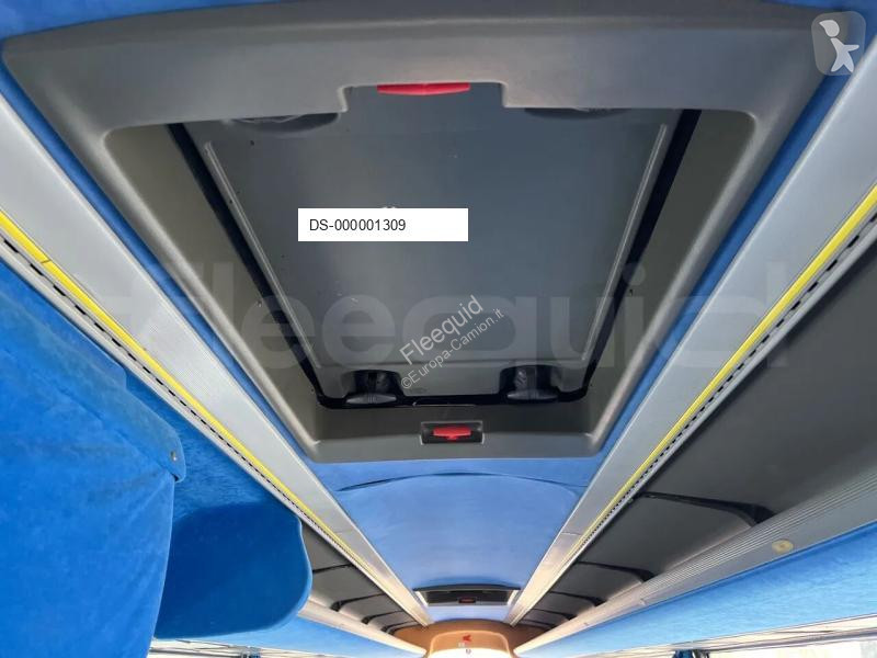 MAN Noge coach