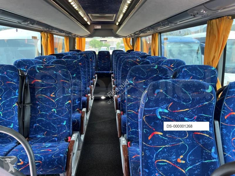 Ônibus viagem Irisbus 389