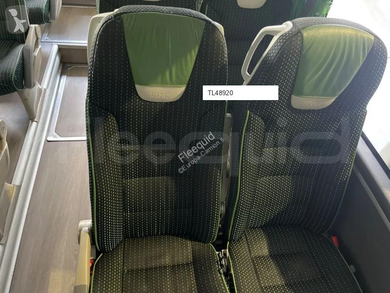 Междуградски автобус Irizar i6