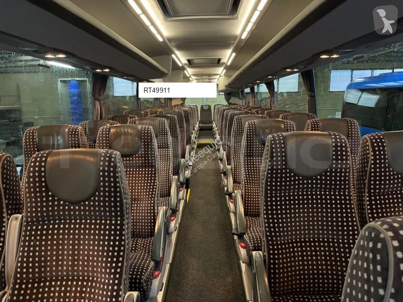 Междуградски автобус Irizar