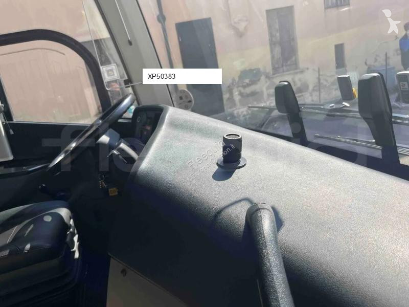 Междуградски автобус Scania Touring HD