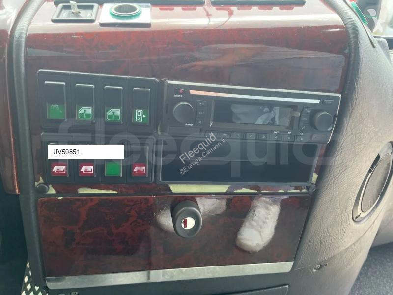 Междуградски автобус Irizar