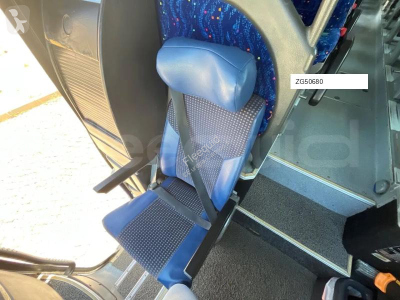Междуградски автобус Volvo B12