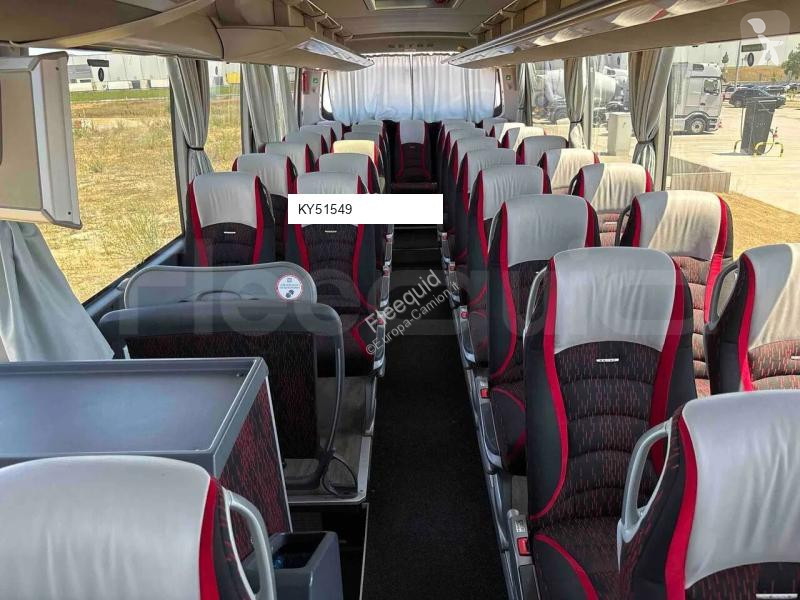 Междуградски автобус Setra S515