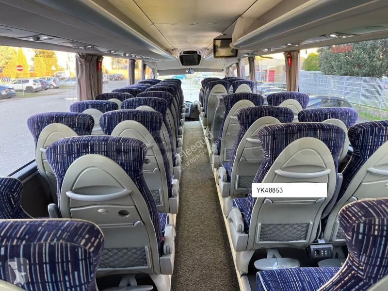 Междуградски автобус Irizar i6