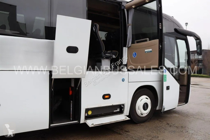 حافلة Iveco / 12.8m / Lift / Full Option